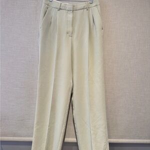 Aritzia Effortless pant creppette - light sage green